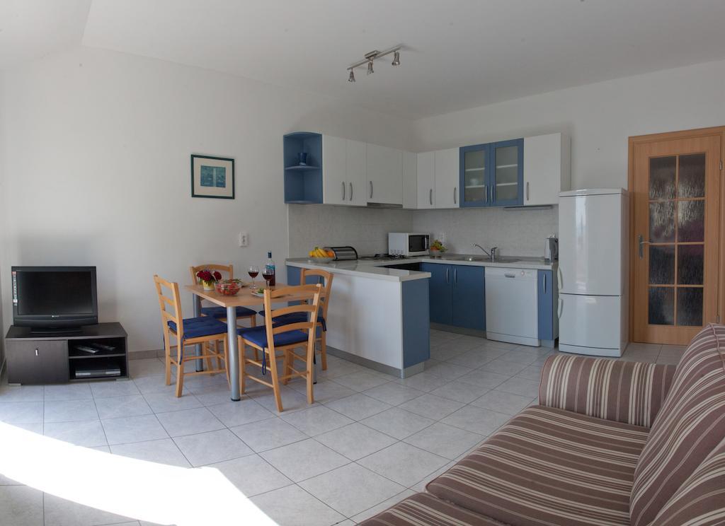 Apartment Firule Sandy Beach Split Extérieur photo