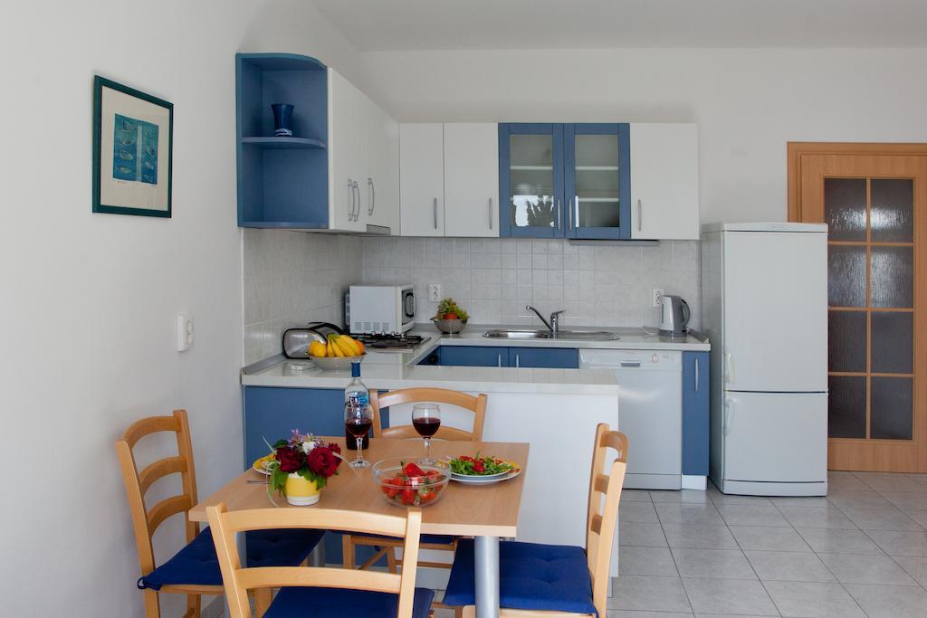 Apartment Firule Sandy Beach Split Extérieur photo